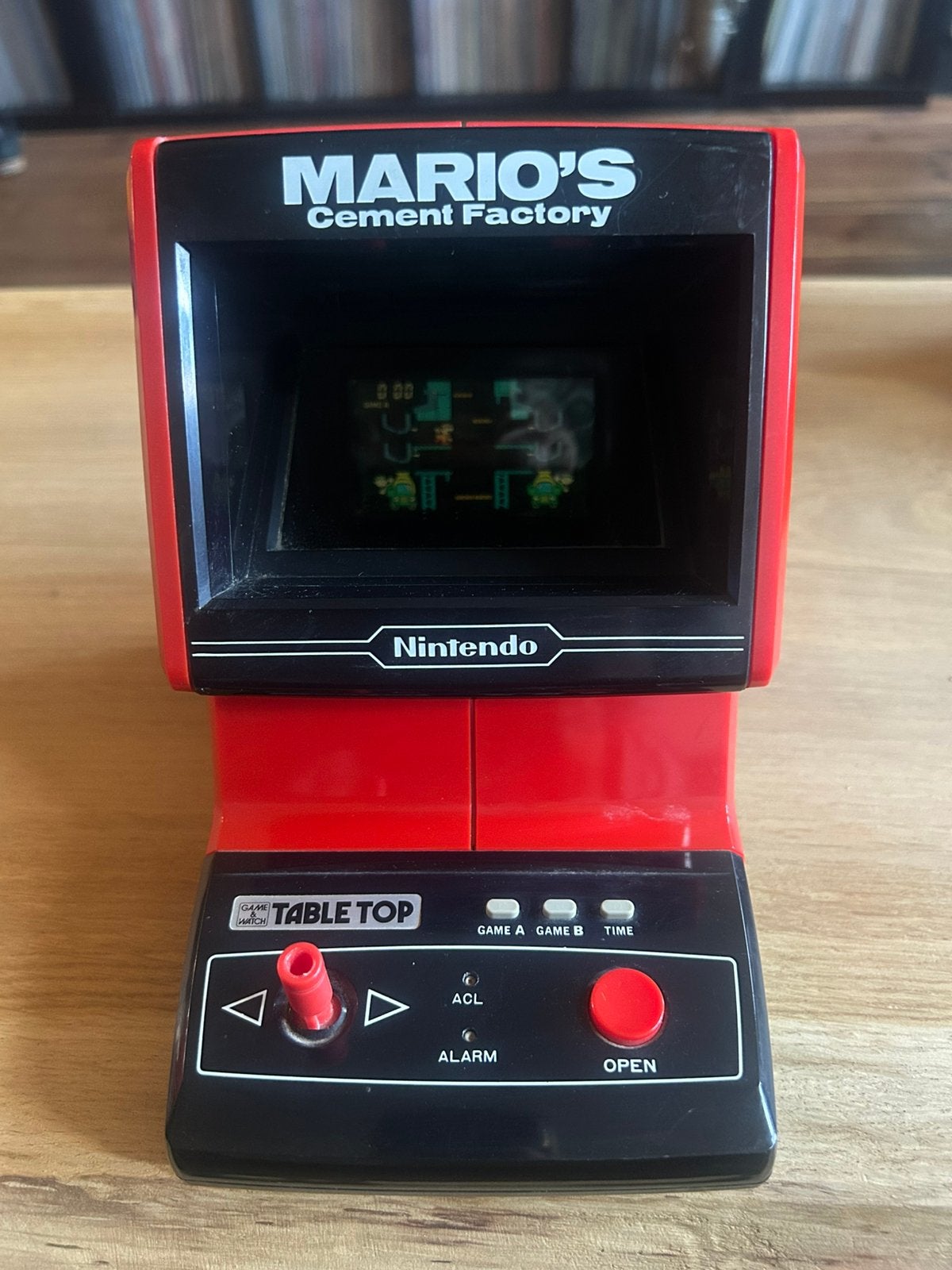 Nintendo Game $ Watch tabletop Mario cement factory, Spelcomputers en Games, Ophalen of Verzenden, Gebruikt