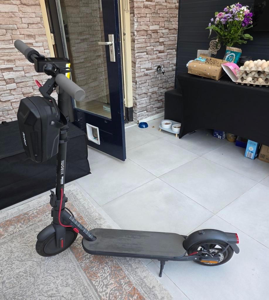 Xiaomi Elektrische Step - Zo goed als nieuw + accessoires, Ophalen of Verzenden