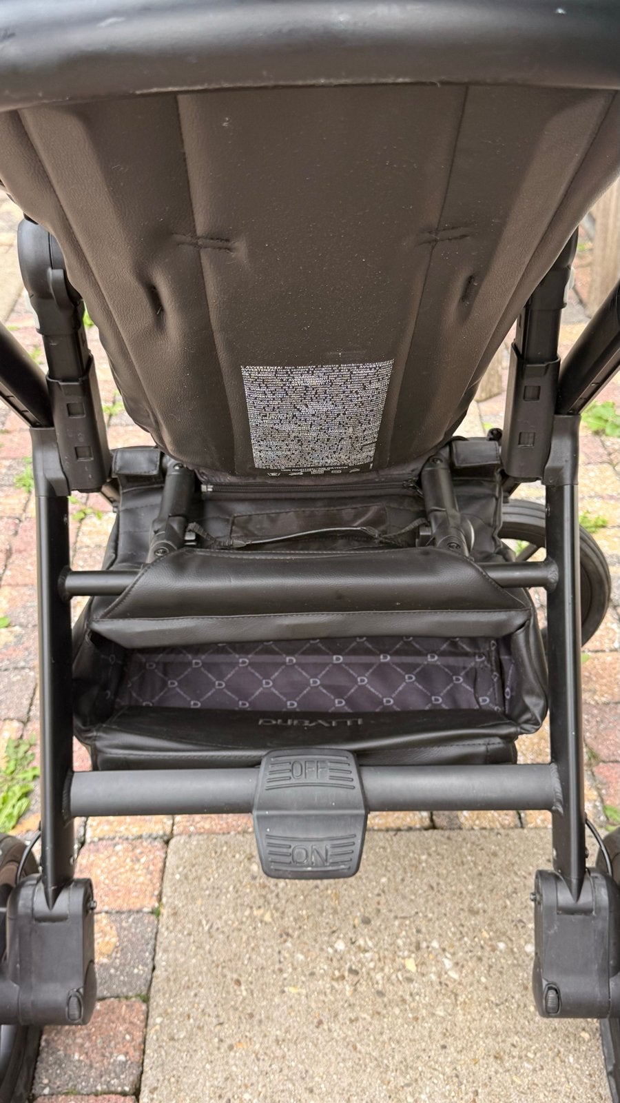 Foto 5 van Dubatti One E3 Leather Edition 2020 Kinderwagen