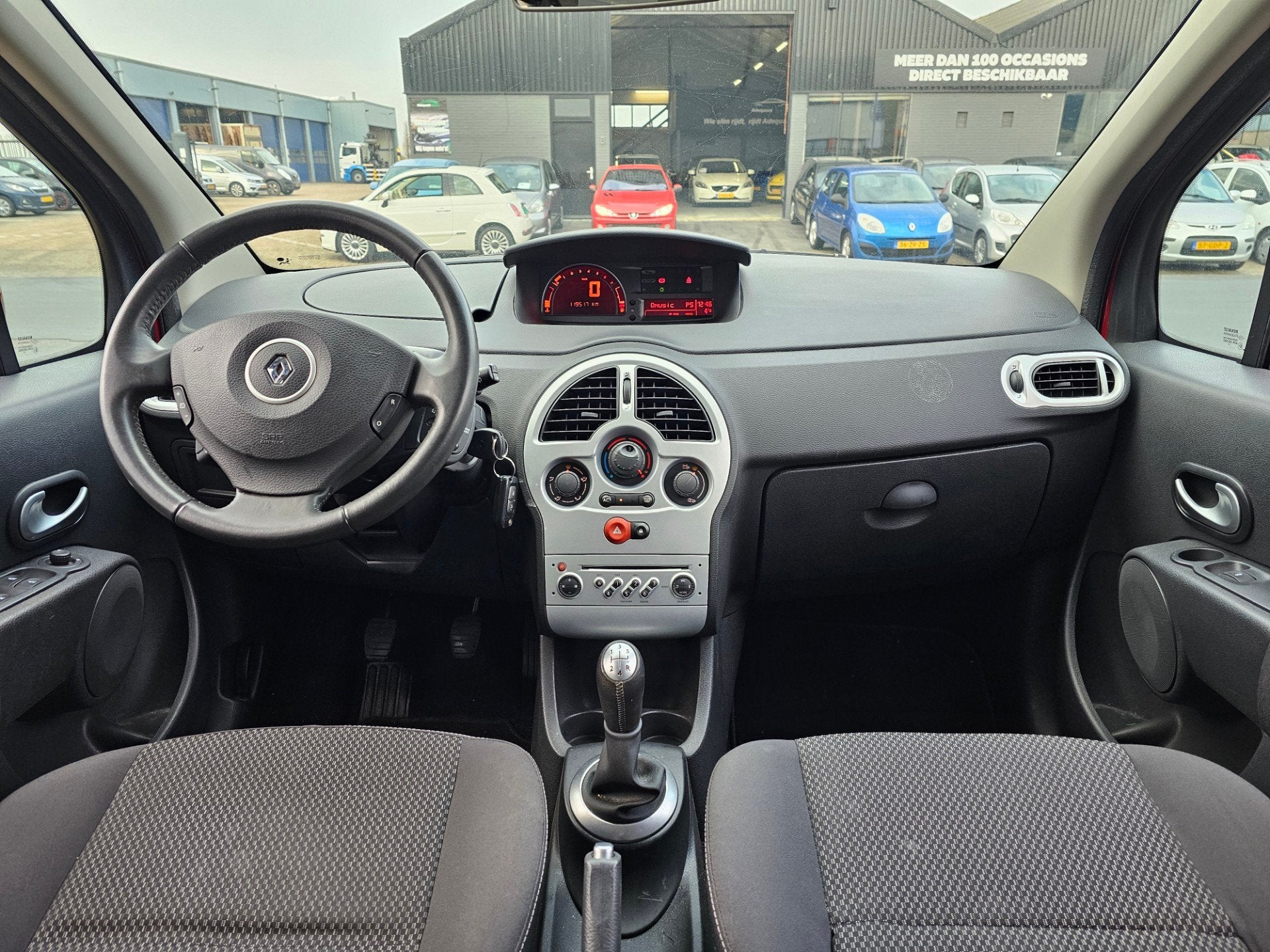 Renault Grand Modus 1.2 TCE Dynamique|Trekhaak|Airco|2e eig, Auto's, Voorwielaandrijving, Euro 5, Gebruikt, 4 cilinders