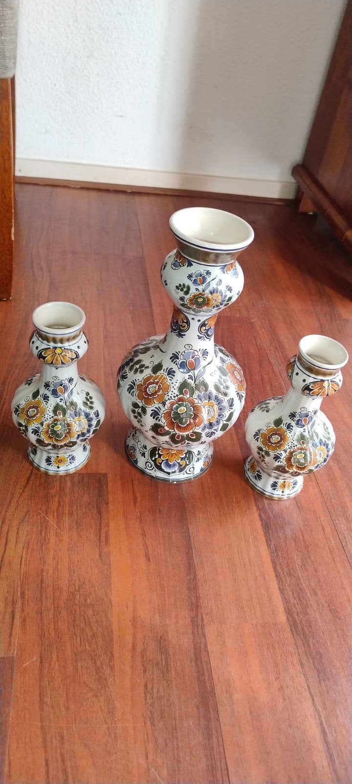 Polychroom knobbelvazen (3 delig kaststel), Ophalen of Verzenden