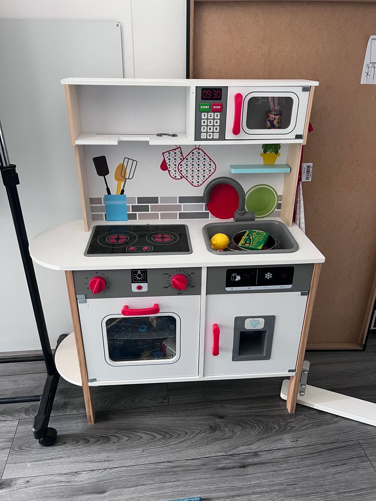Houten speelkeuken met magnetron en oven, Ophalen, Gebruikt, Hout, Speelkeuken