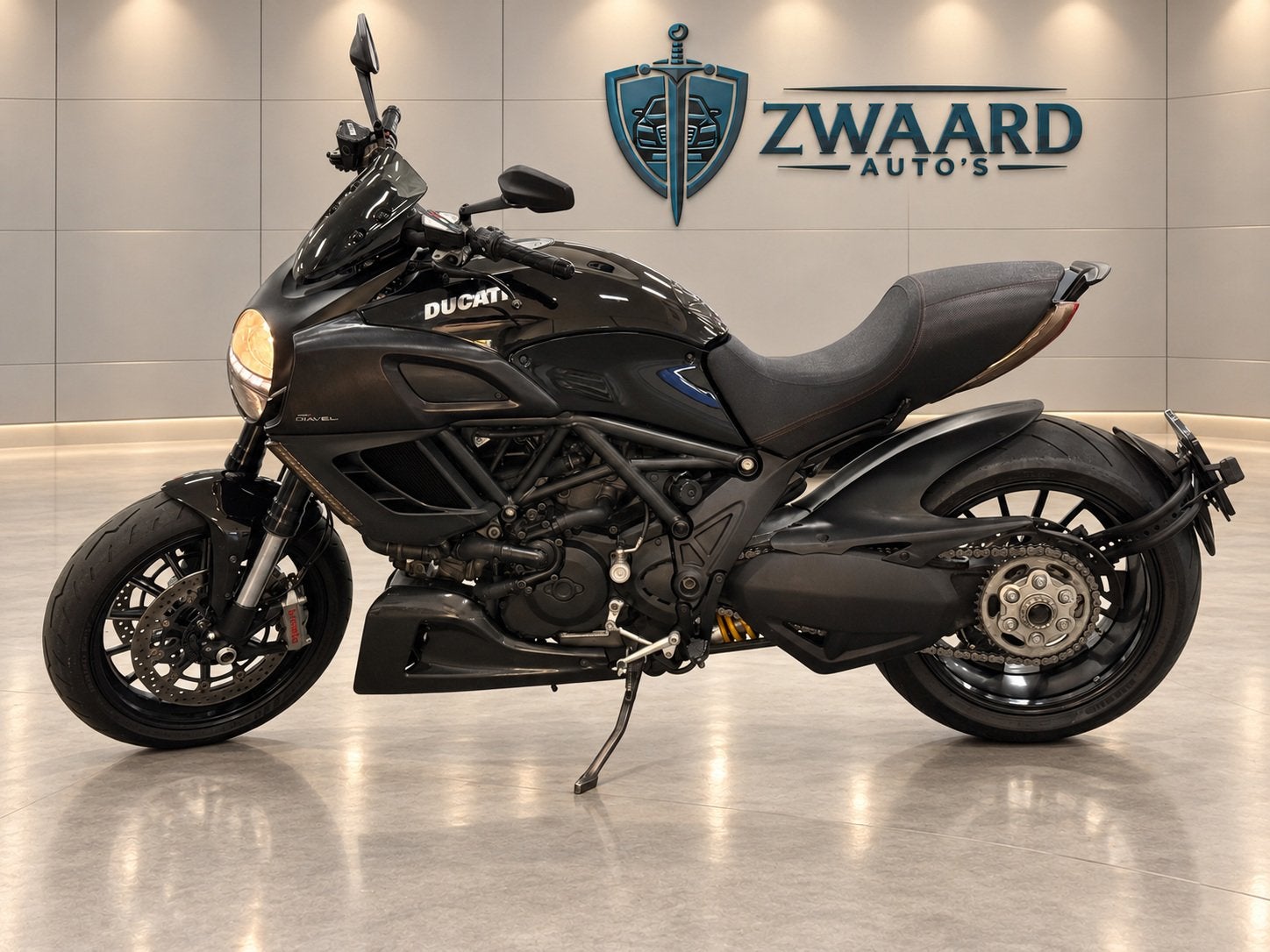Ducati Tour Diavel Carbon l Alarm l Desmo l Grote beurt l Vo, 1198 cc, Meer dan 35 kW, Toermotor, Handgeschakeld