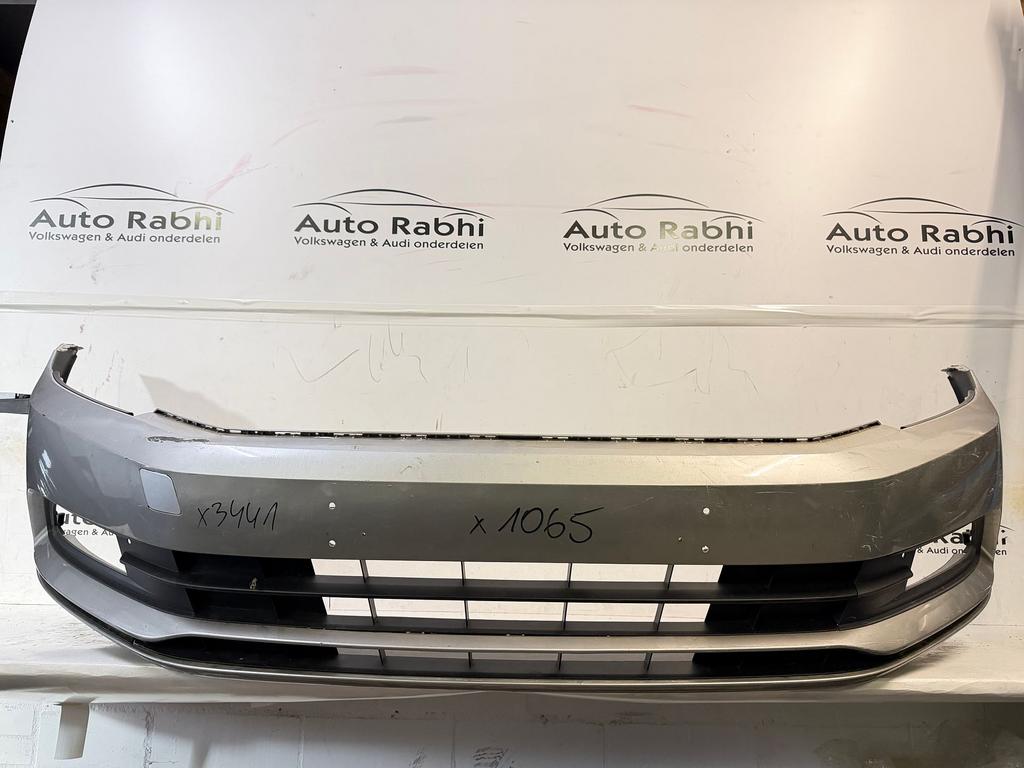 Vw passat 3G voorbumper, Auto-onderdelen, Carrosserie en Plaatwerk, Bumper, Voor, Gebruikt, Ophalen of Verzenden
