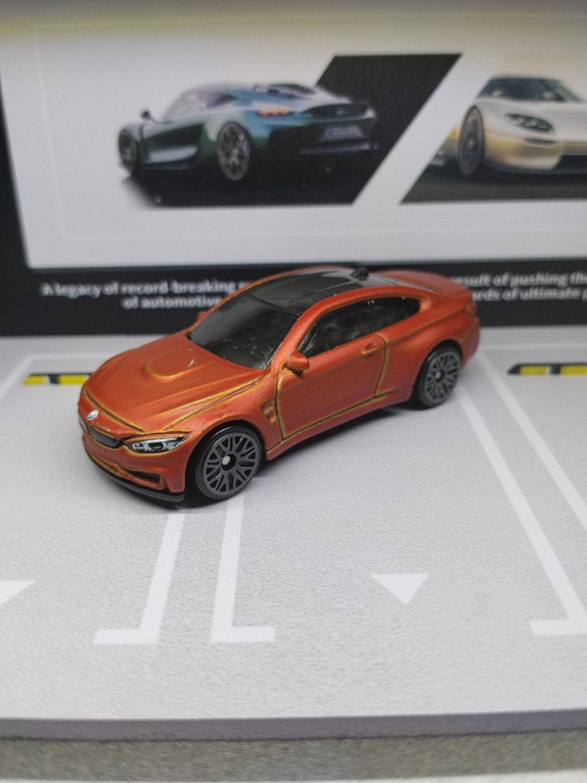 Hotwheels bmw m4 hot wheels, Hobby en Vrije tijd, Modelauto's | Overige schalen, Ophalen of Verzenden, Nieuw, Auto