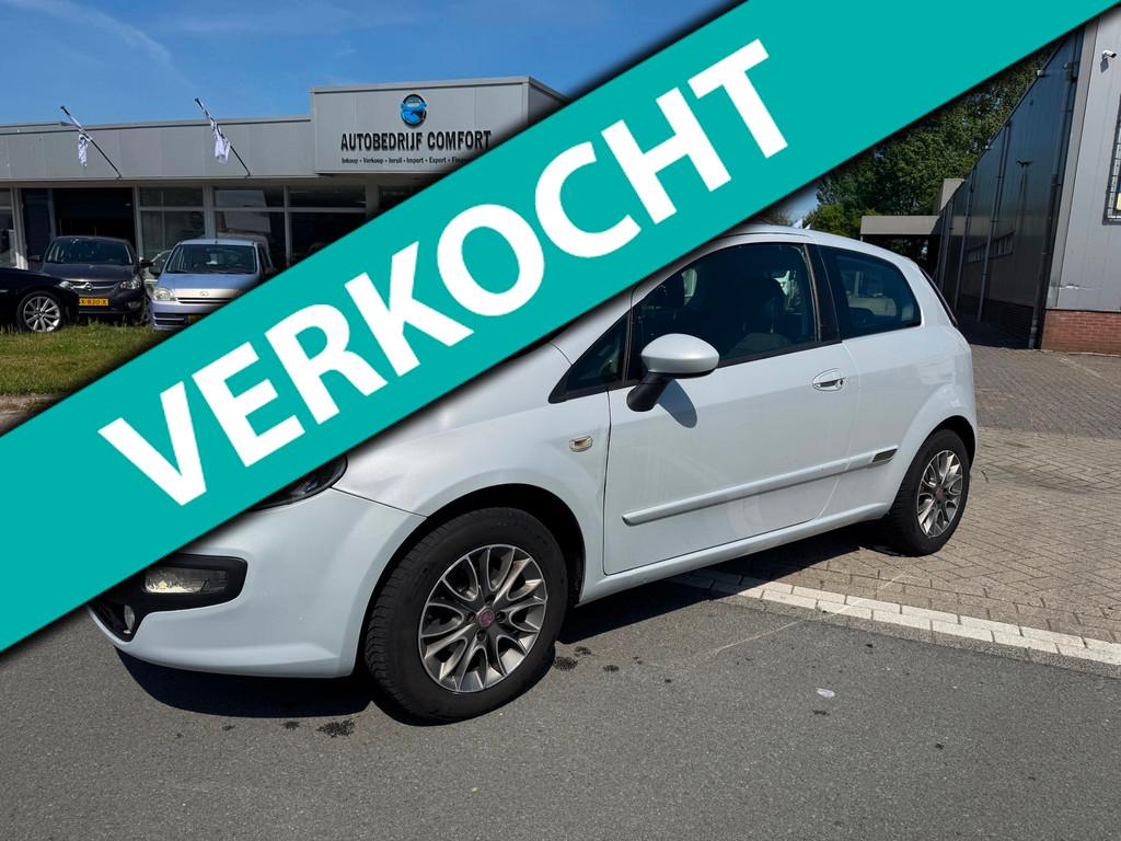 Fiat Punto Evo 1.4 Racing. • Achteruitrijcamera • carpla, Voorwielaandrijving, Euro 5, Stof, 4 cilinders