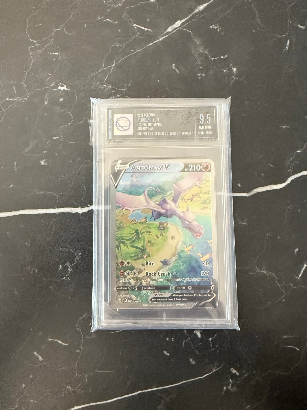 Aerodactyl V (Lost Origin 180/195) UGS 9.5, Ophalen, Zo goed als nieuw, Losse kaart, Foil