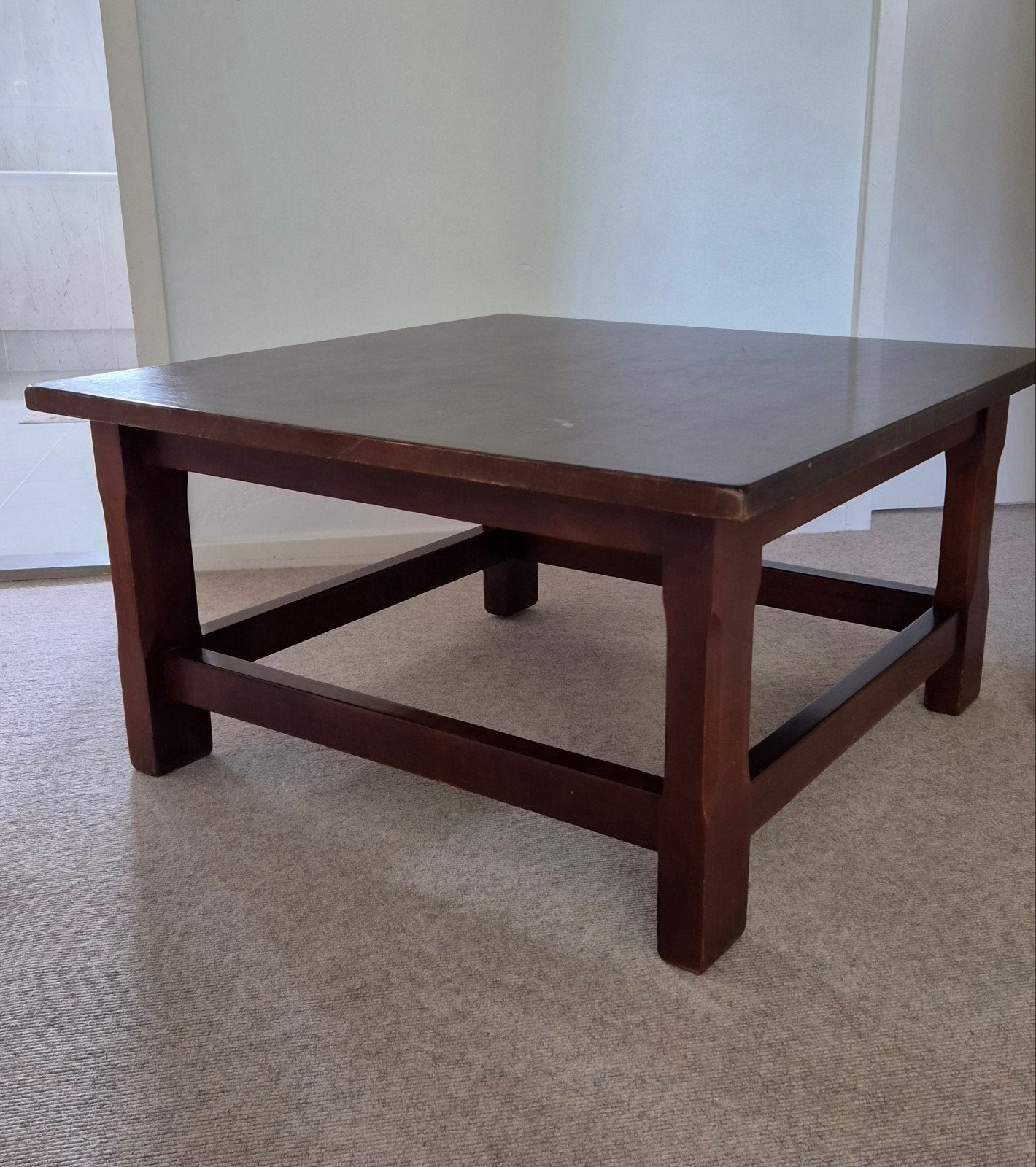 Houten salontafel - vierkant, Ophalen, Gebruikt, 50 tot 100 cm, Klassiek