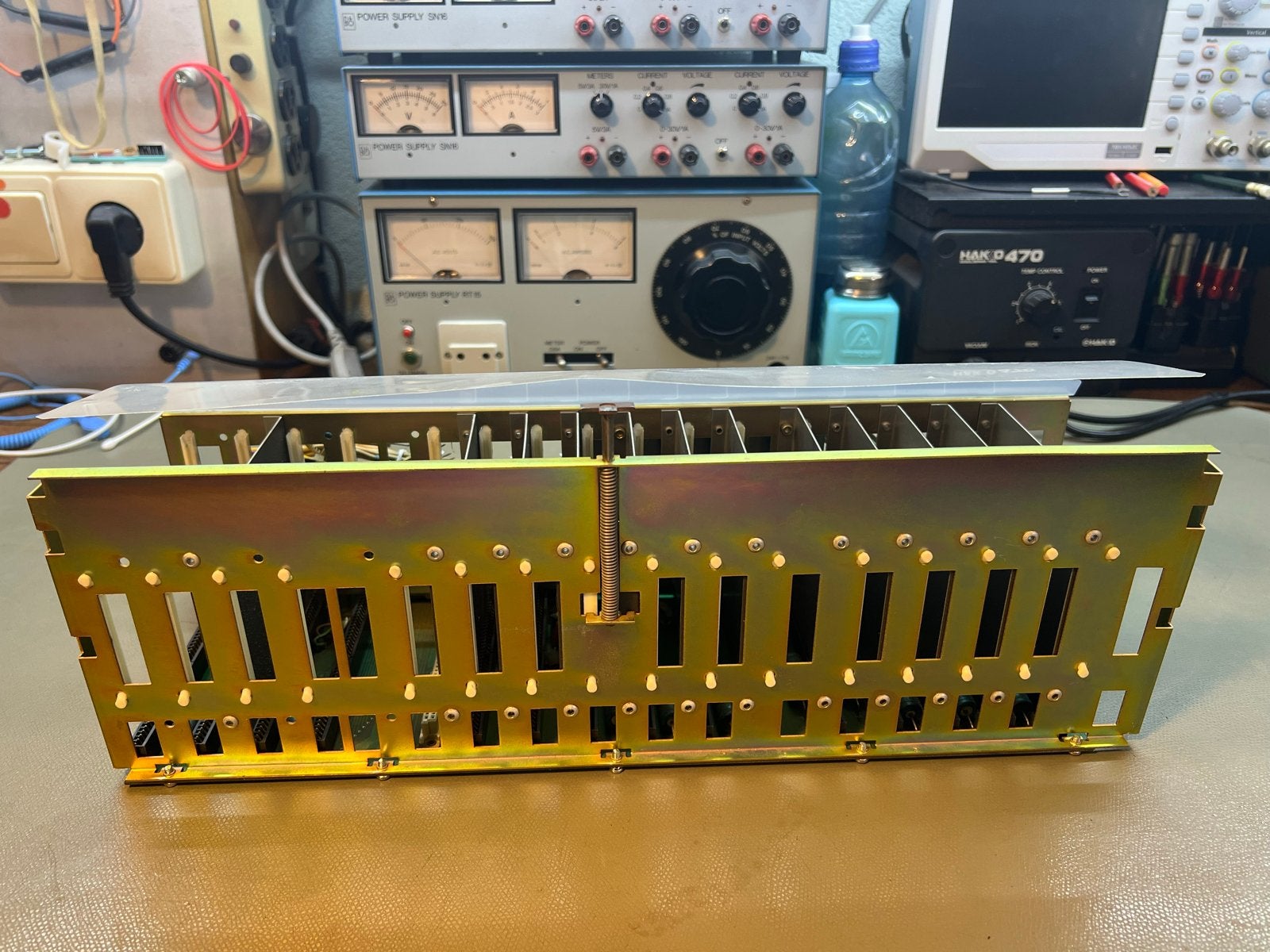 Studer A-810 mainframe met alle connectoren, Ophalen of Verzenden, Gebruikt