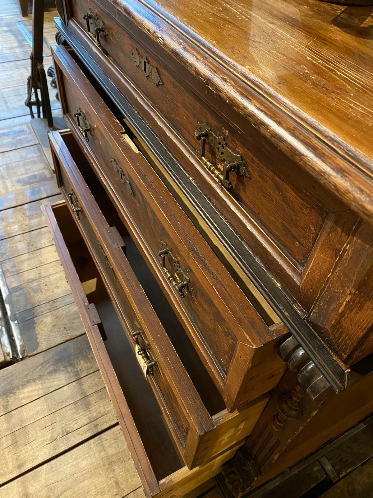 Sleetse brocante Franse ladekast kast commode, Antiek en Kunst, Ophalen