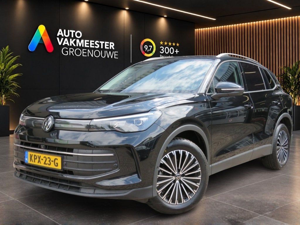 Volkswagen TIGUAN 1.5 eTSI GOAL Edition / Trekhaak wegklap., 4 cilinders, Met garantie (alle), Zwart, Bedrijf