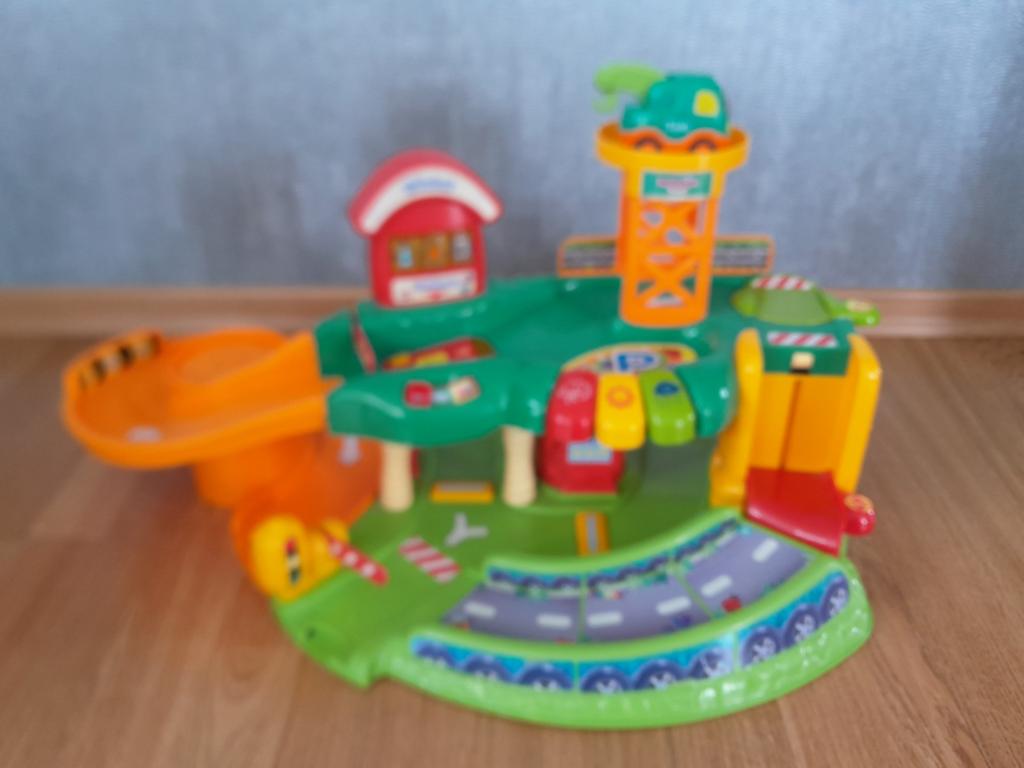VTech Toet Toet Auto's Garage met Tim Takelwagen, Ophalen of Verzenden, Gebruikt, 6 maanden tot 2 jaar