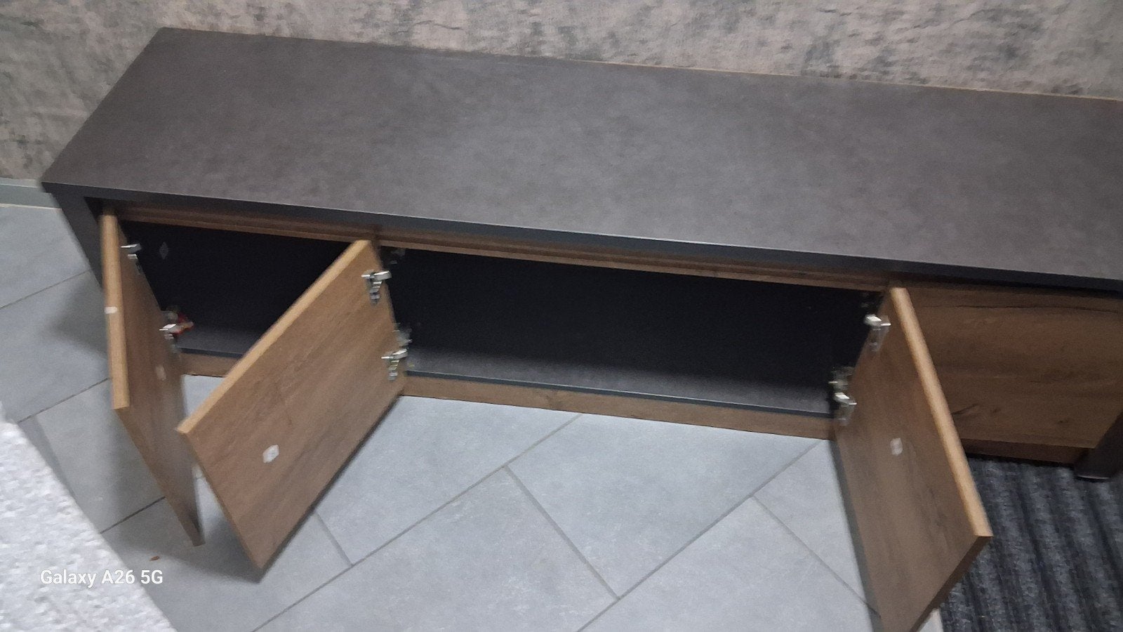 Complete Woonkamerset: TV-meubel, Dressoir en Vitrinekast, Gebruikt, Modern, Industrieel, Glas, 150 tot 200 cm