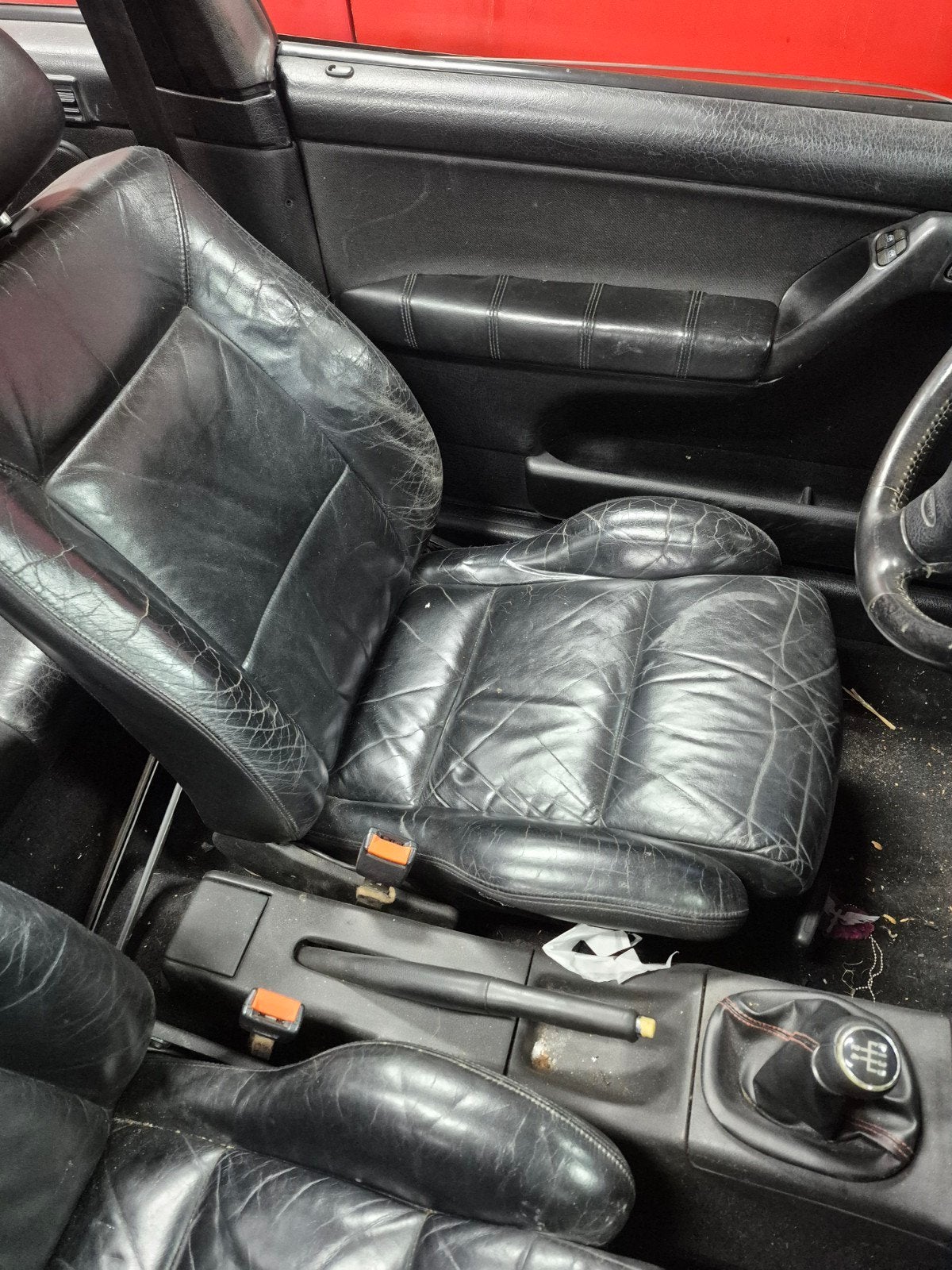 golf cabrio zwart leer met deurkaarten en achterin, Ophalen