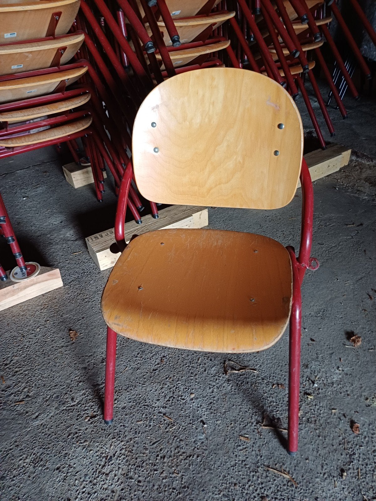 100 x stapelstoelen kantine stapelbare partij stoelen, Ophalen