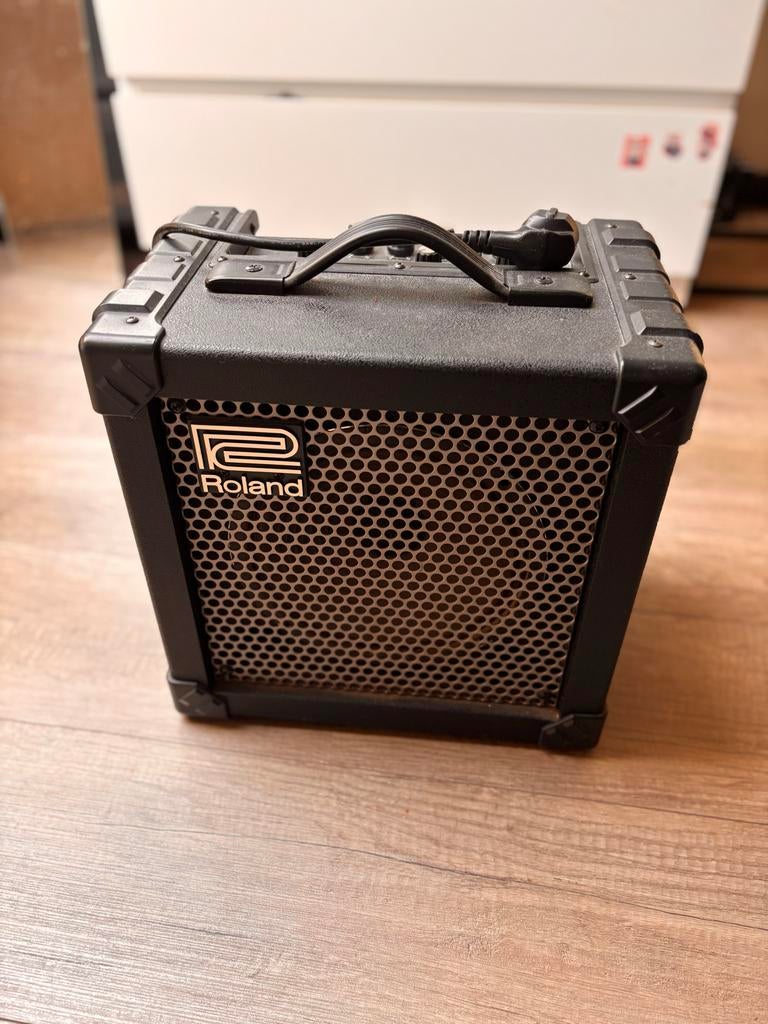 Roland Cube-15 Gitaarversterker - Compact en Krachtig, Ophalen, Zo goed als nieuw, Gitaar, Minder dan 50 watt