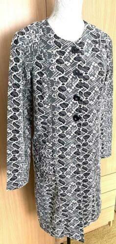 Angelle Milan lange jas maat 44 [DM], Overige kleuren, Maat 42/44 (L), Ophalen of Verzenden, Zo goed als nieuw