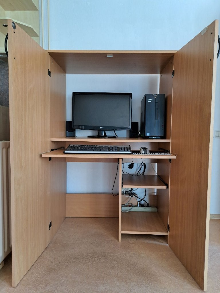 Computerkast met deuren, Computers en Software, Ophalen, Gebruikt