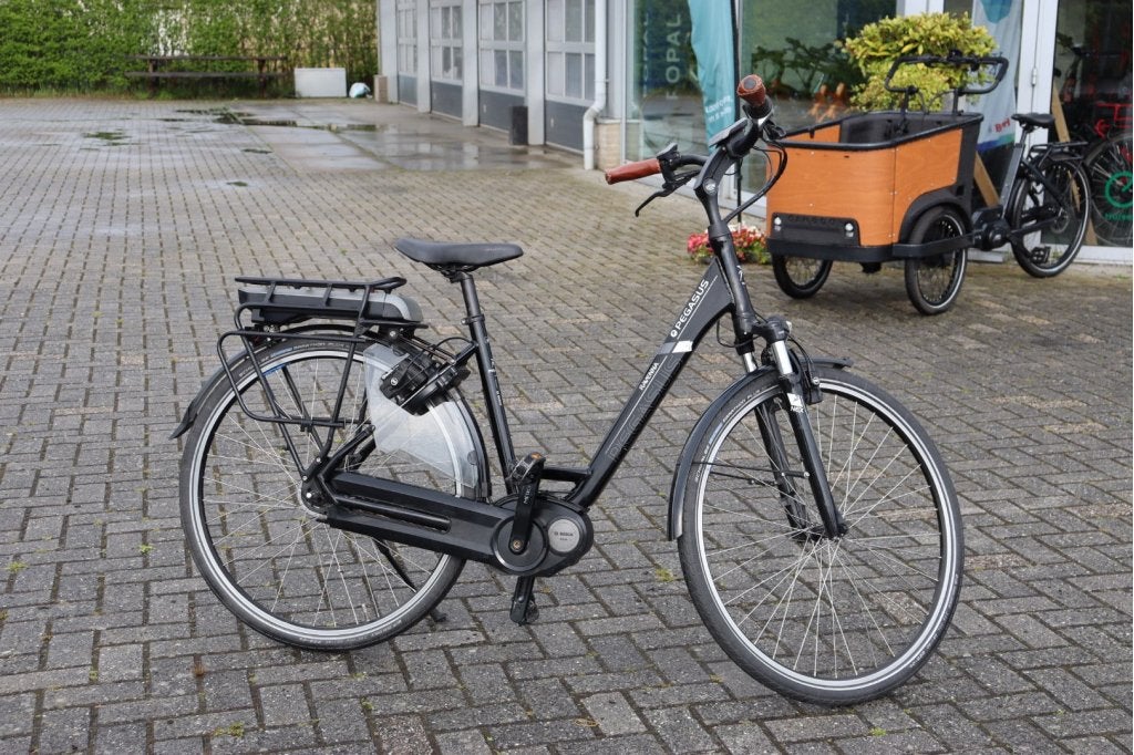 Pegasus Ravenna E8F l Bosch Active Line l 400wh