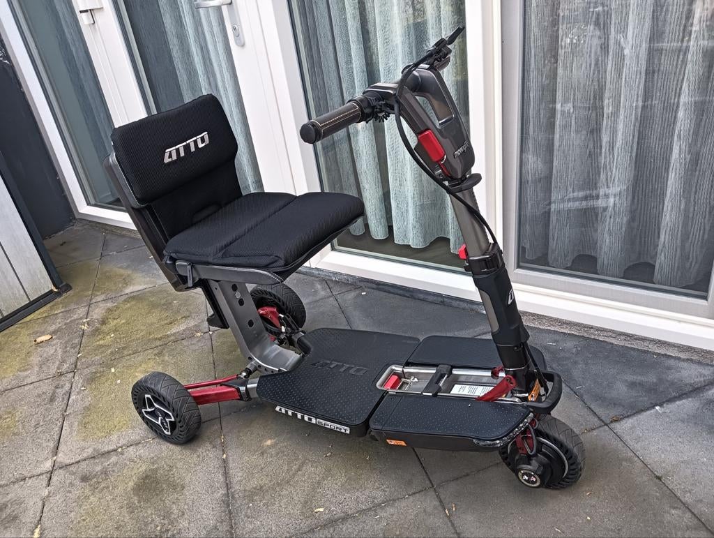 Atto Sport opbouwbare Scootmobiel 55km (2024) zgan, Diversen, Brommobielen en Scootmobielen, 10 km/u of minder, 16 t/m 25 km, Zo goed als nieuw