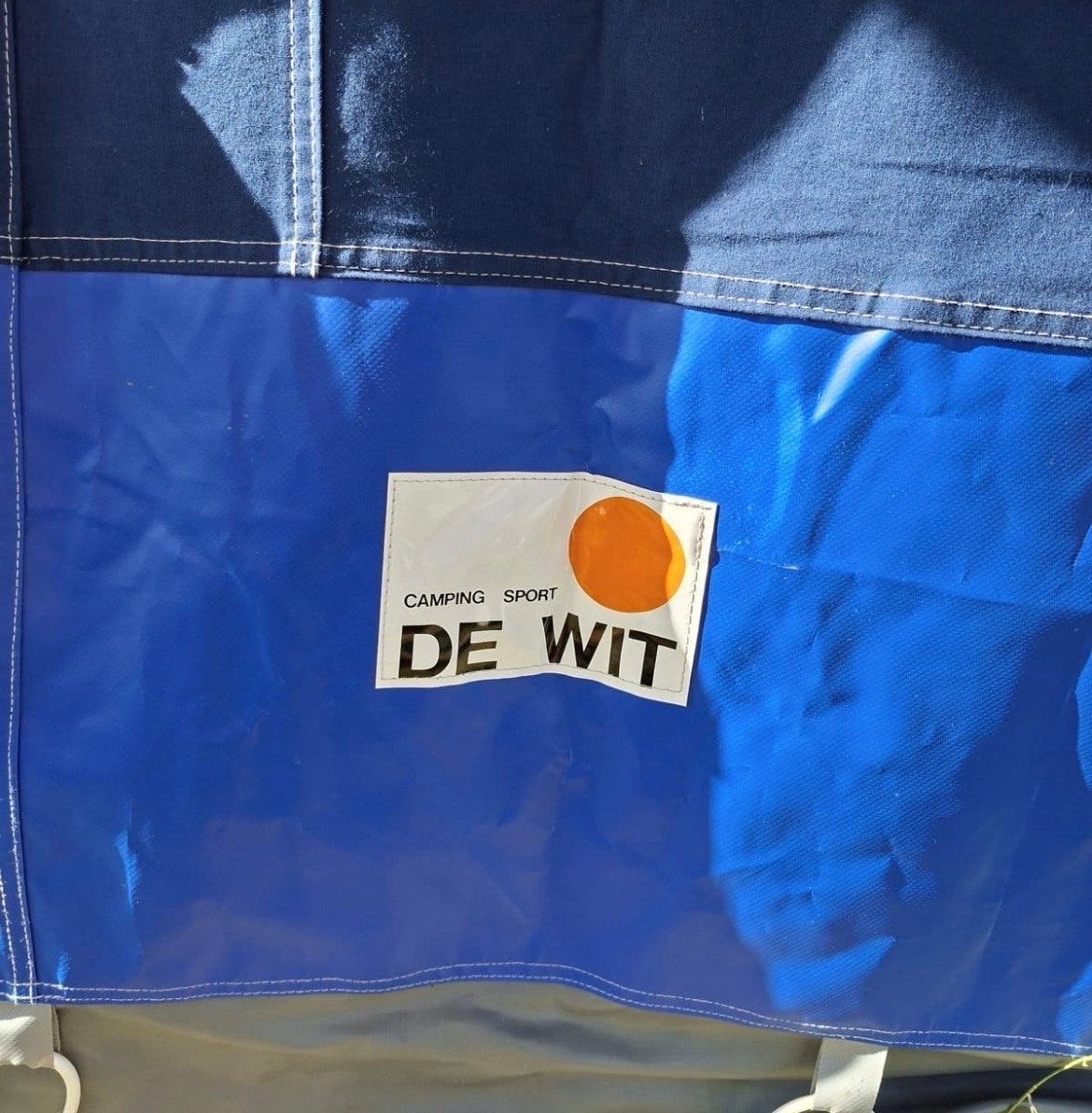 Gratis af te halen: Intensief gebruikte De Wit tent, Ophalen, Gebruikt