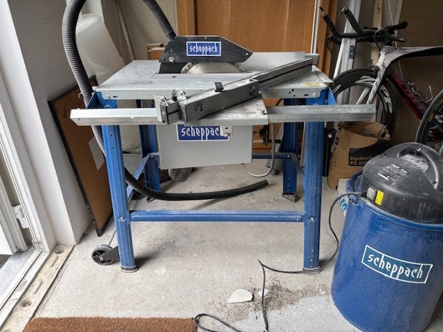 Tafelcirkelzaag + stofzuiger, Ophalen, Gebruikt, Cirkelzaag, 1200 watt of meer