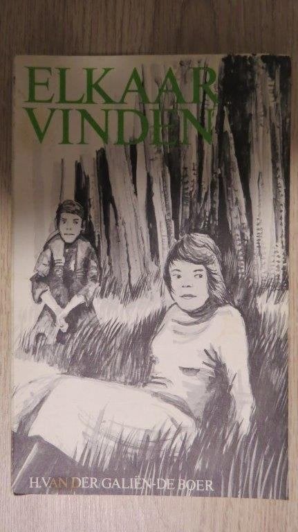 Christelijke roman: Elkaar vinden, H. van der Galien-de Boer, Ophalen of Verzenden, Gelezen