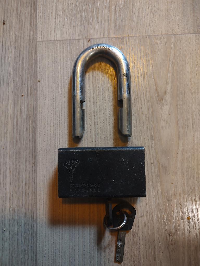 mul.t.lock 3 sterren gecertificeerde hangsloten, Motoren, Ophalen