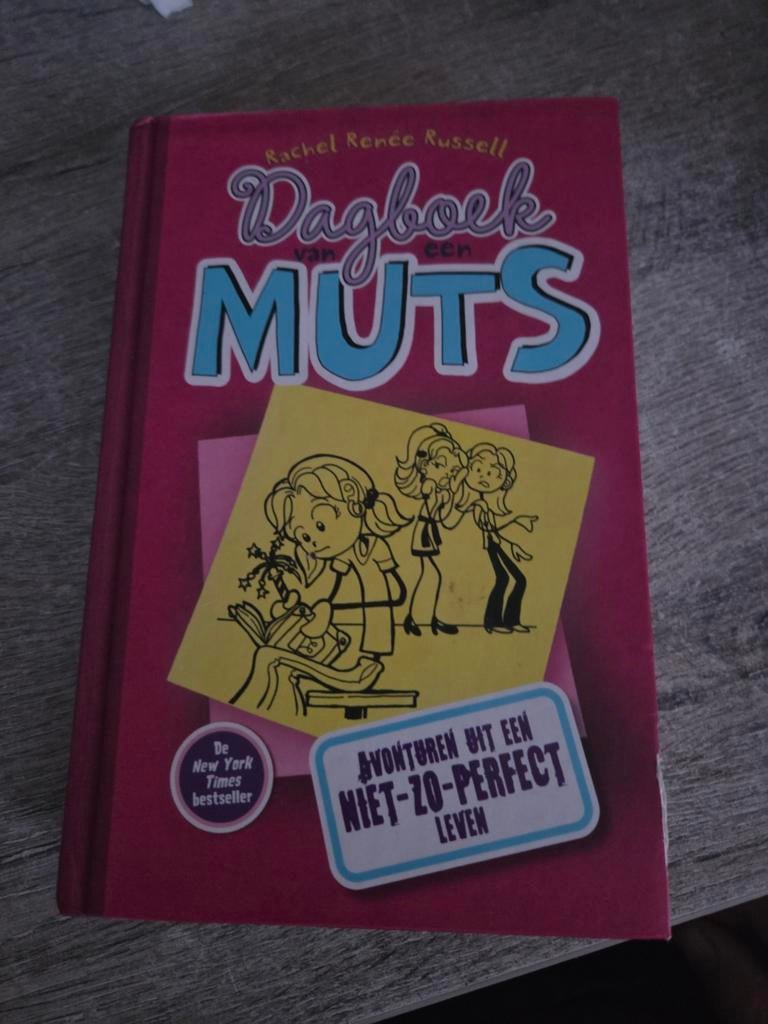 Dagboek van een MUTS - Avonturen uit een niet-zo-perfect, Ophalen of Verzenden, Gelezen, Rachel Renée Russell, Fictie