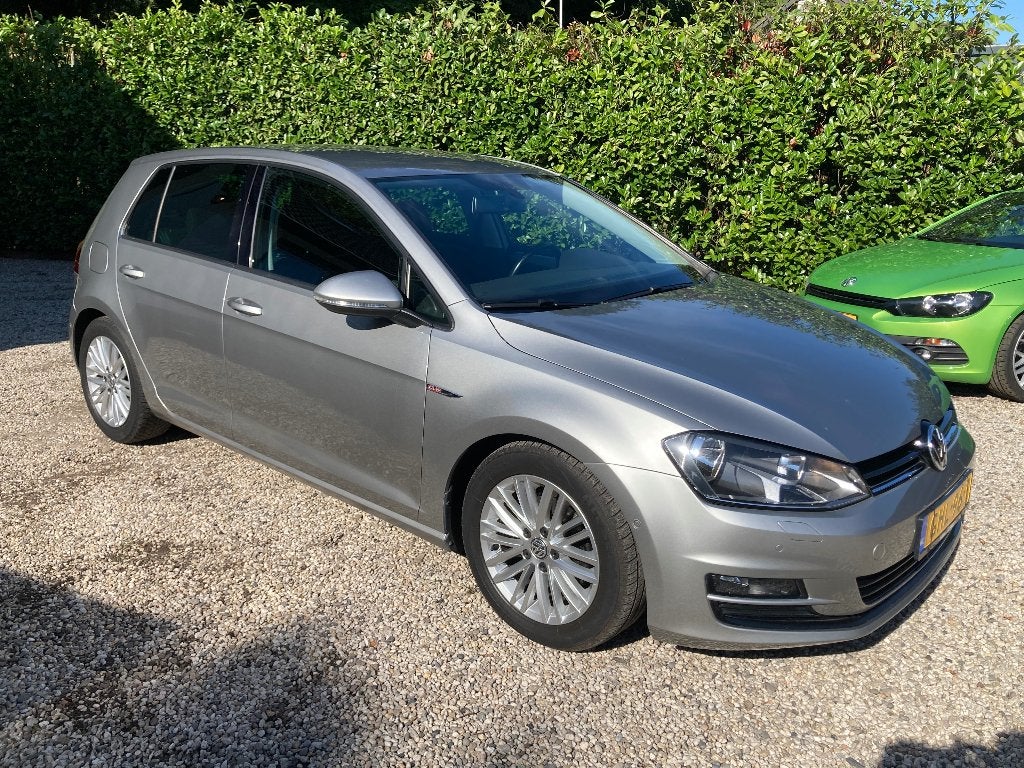 Volkswagen Golf 1.2 TSI   CUP uitvoering, Auto's, Voorwielaandrijving, Stof, Zwart, 4 cilinders