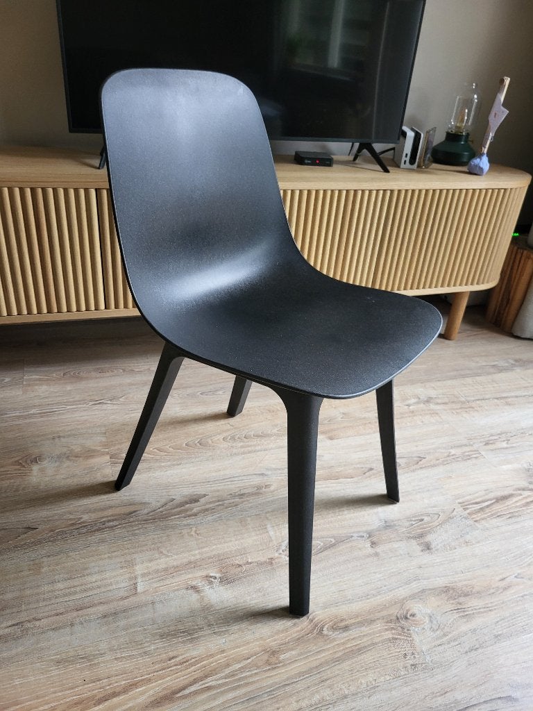 Eetkamerstoel Odger (4), Huis en Inrichting, Stoelen, Ophalen, Kunststof, Zwart, Zo goed als nieuw