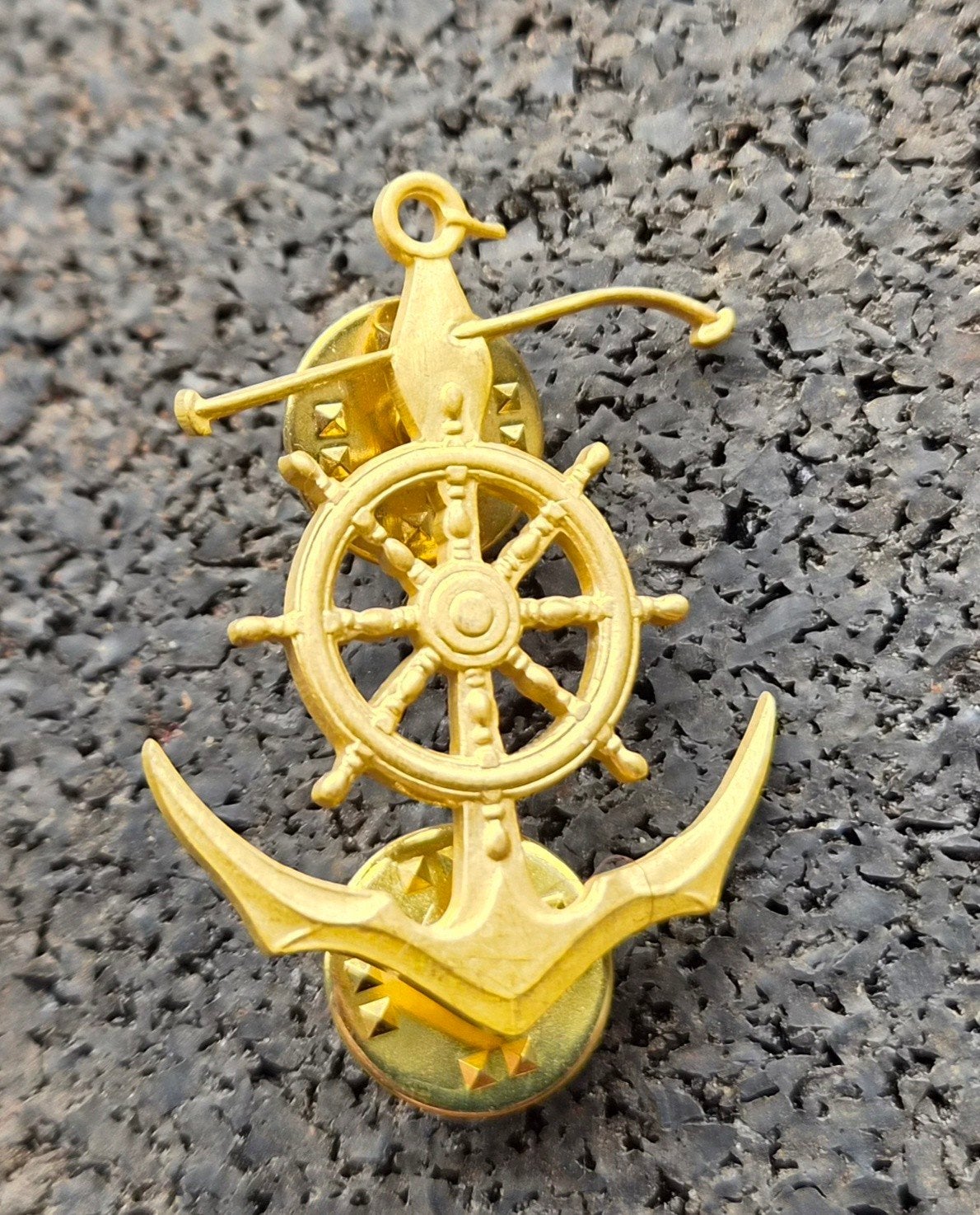 Koninklijke Marine borst insigne Stuurwiel/Anker, Verzamelen, Ophalen of Verzenden, Marine, Nederland, Embleem of Badge