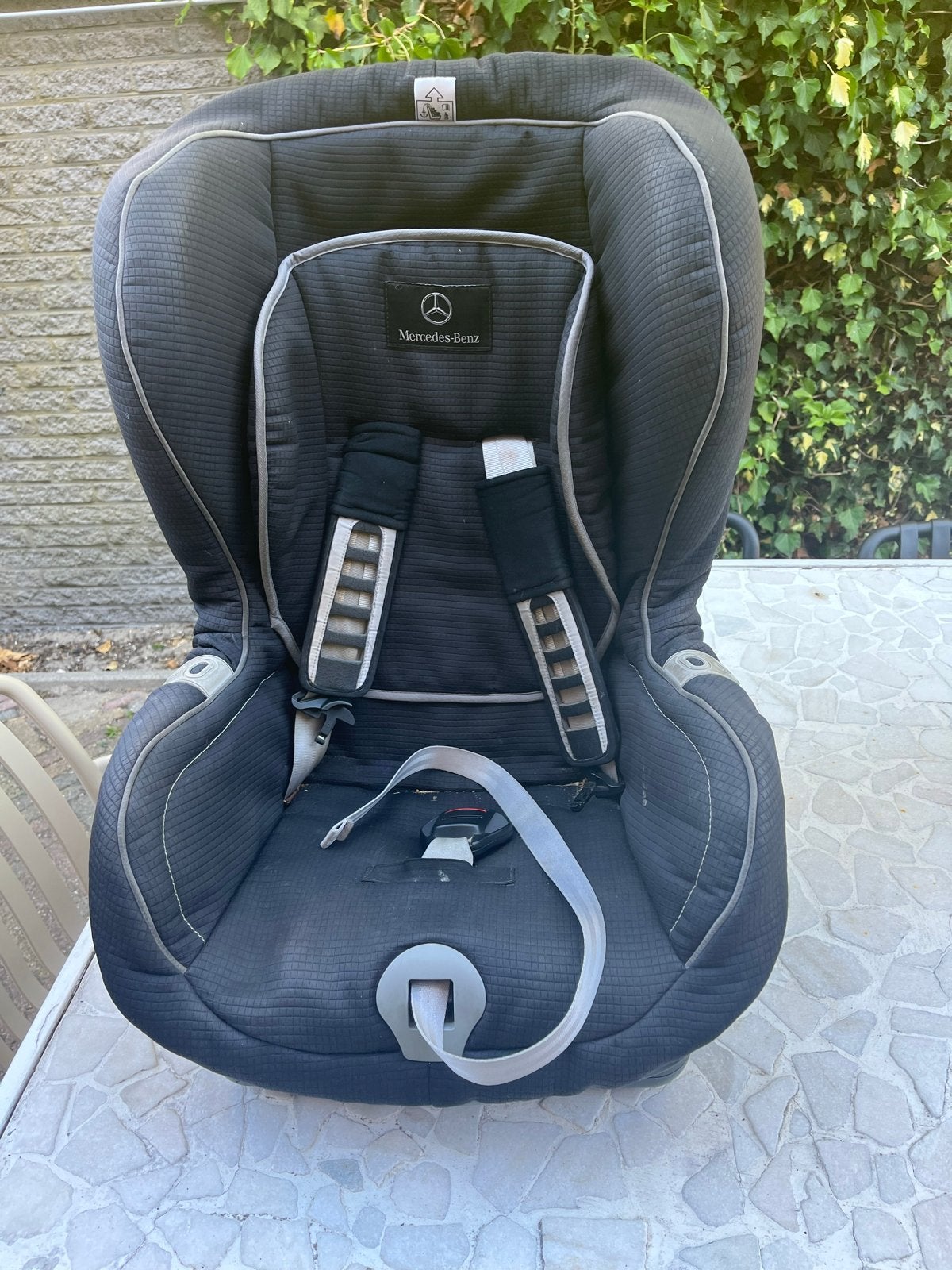 Mercedes-Benz autostoel 9-18 kg, Kinderen en Baby's, 9 t/m 18 kg, Zijbescherming, Ophalen, Overige merken