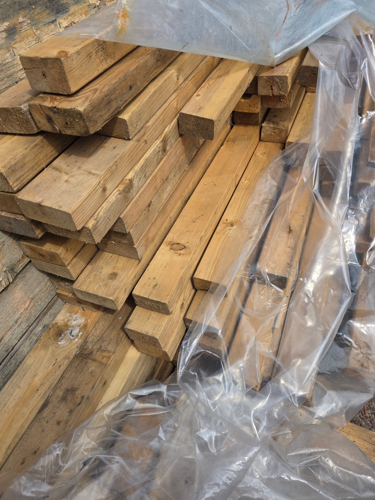 Balken, Doe-het-zelf en Verbouw, Hout en Planken, Ophalen of Verzenden, Zo goed als nieuw, 50 mm of meer, Balk