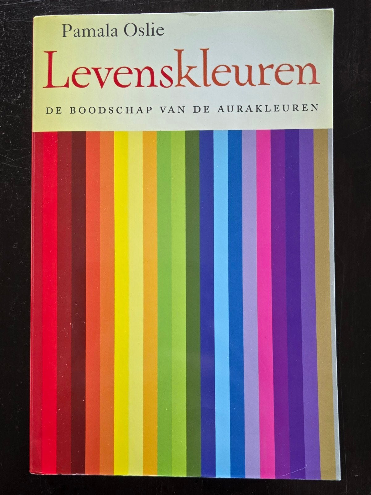 Pamala Oslie - Levenskleuren, Boeken, Gelezen, Achtergrond en Informatie, Ophalen of Verzenden, Pamala Oslie