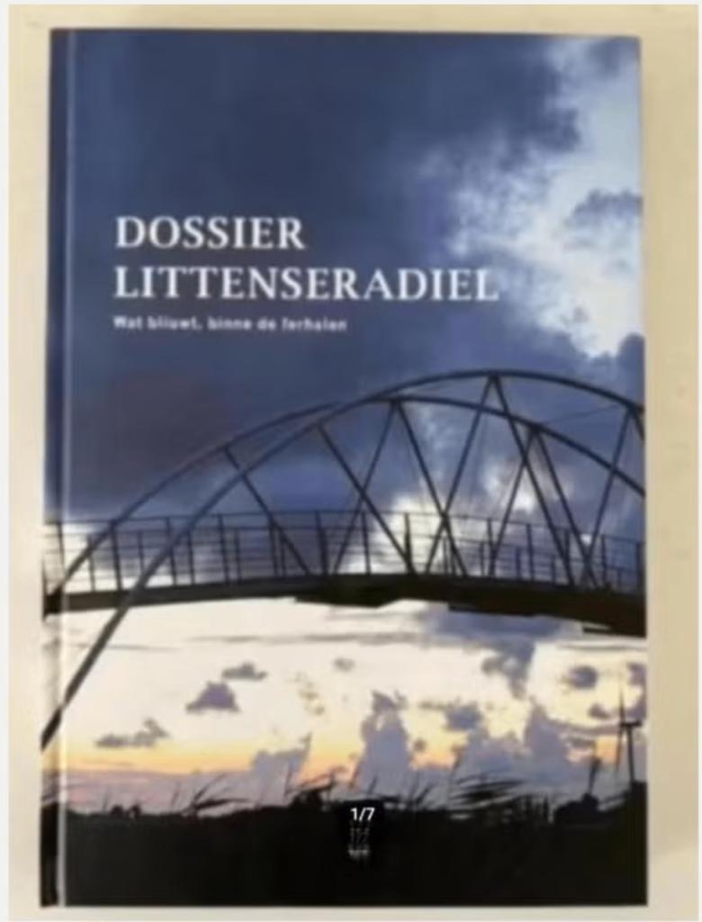 Dossier Littenseradiel. Wat bliuwt, binne de ferhalen (2018), Ophalen of Verzenden, 20e eeuw of later, Zo goed als nieuw