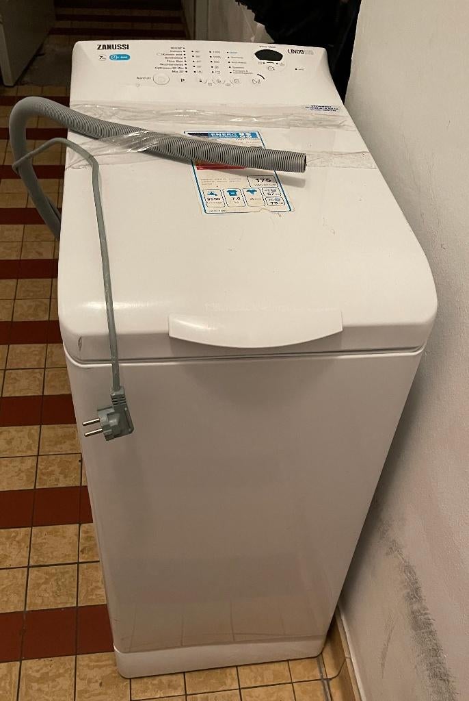 ZANUSSI  7 kg  LINDO 100 ZWQ71235NS, Ophalen, Bovenlader, Nieuw, Energieklasse A of zuiniger