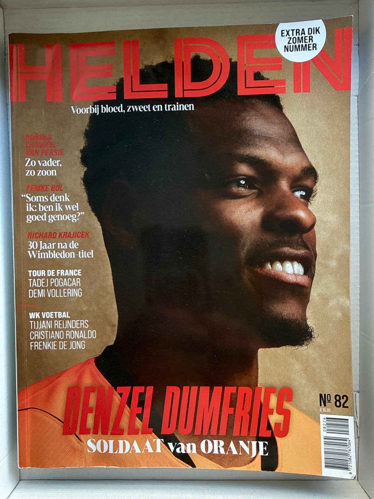 Helden Magazine Extra Dik Zomernummer Denzel Dumfries, Ophalen of Verzenden, Zo goed als nieuw, Sport en Vrije tijd