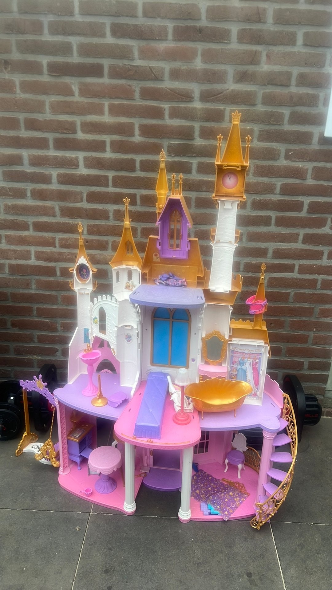 Plastic barbie kasteel, Kinderen en Baby's, Ophalen, Gebruikt, Barbie