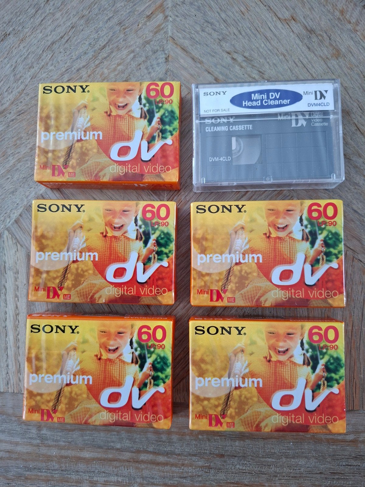 Sony Mini DV Premium digitale video cassetes., Ophalen of Verzenden, Nieuw, Overige typen, Sony