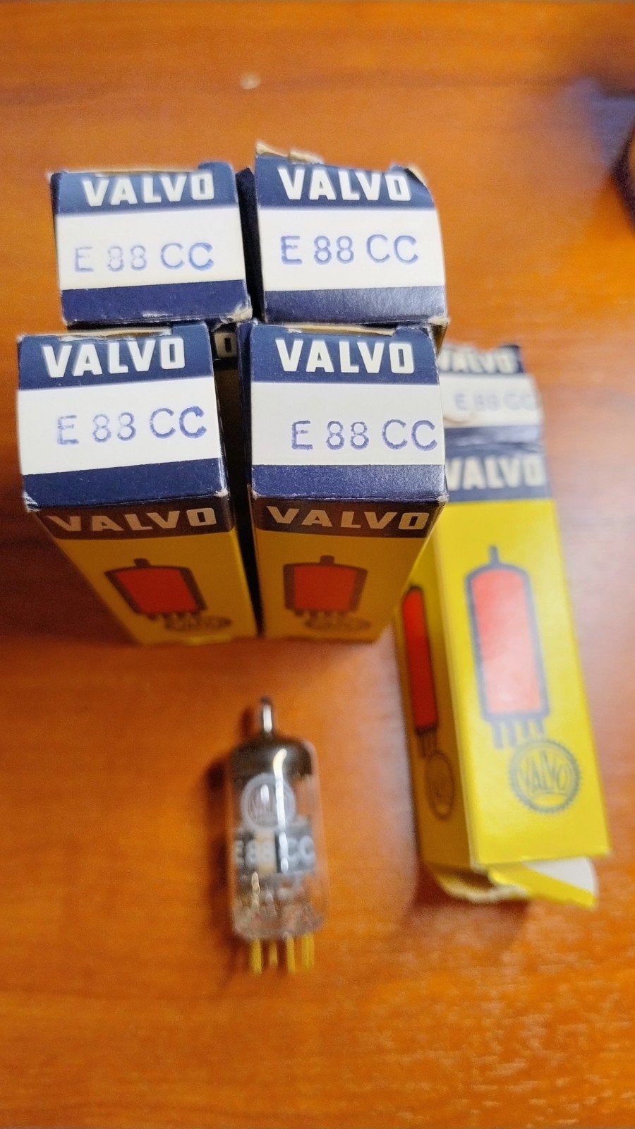 5x Valvo E88CC Special Quality vacuum tubes / buizen in doos, Ophalen of Verzenden