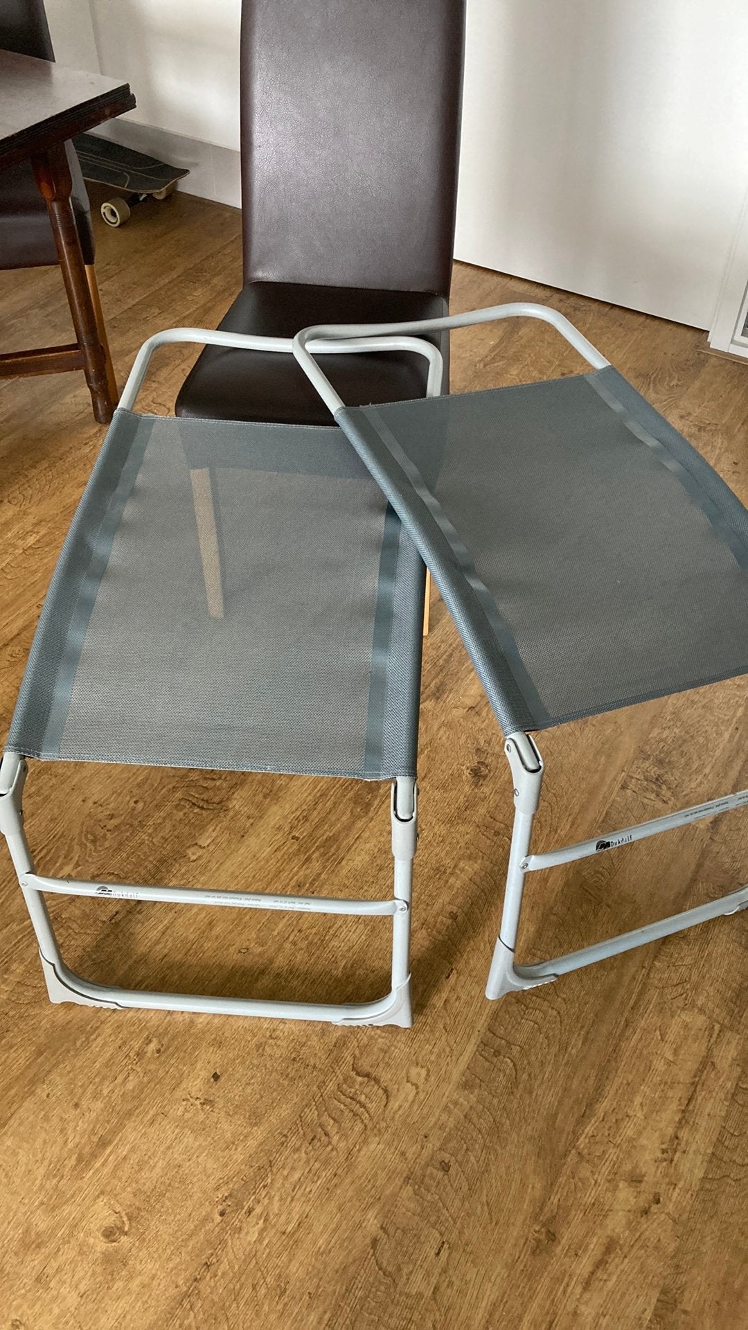 Dukdalf voetensteun grijs 2stuks campingstoel, Ophalen, Zo goed als nieuw, Campingstoel