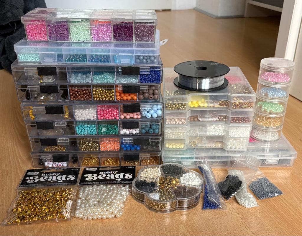 Collectie kralen en benodigdheden voor sieraden maken, Hobby en Vrije tijd, Kralen en Sieraden maken, Ophalen, Zo goed als nieuw