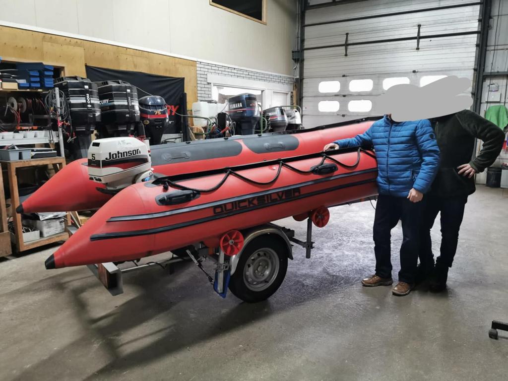 Rubberboot Quicksilver heavy duty 4.30m, Watersport en Boten, Vis- en Consoleboten, Ophalen, Gebruikt, 4 m, Tot 10 pk