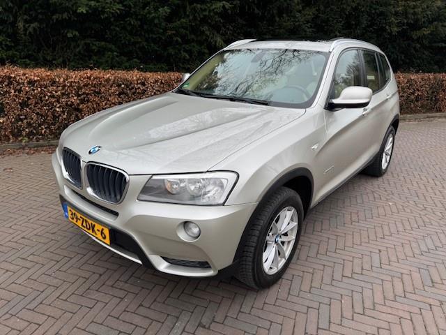 BMW X3 XDRIVE 20D 220PK/EXECUTIVE/PANO/TREKHAAK/LEER/NAV/APK, Automaat, Euro 5, Cruise Control, 2000 kg
