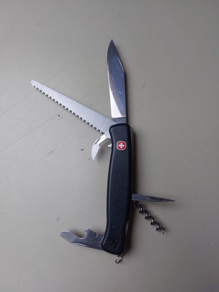 Victorinox Delemont., Ophalen of Verzenden, Zo goed als nieuw