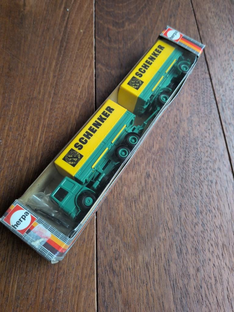 Herpa DB Schenker vrachtwagen model, Overige merken, 1:50 of kleiner, Nieuw, Ophalen of Verzenden