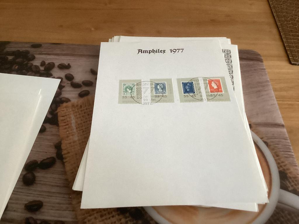 No2118 kaart Amphilex 29 mei 1977 Nederland jaargangen fdc, Postzegels en Munten, Postzegels | Eerstedagenveloppen, Ophalen, Onbeschreven
