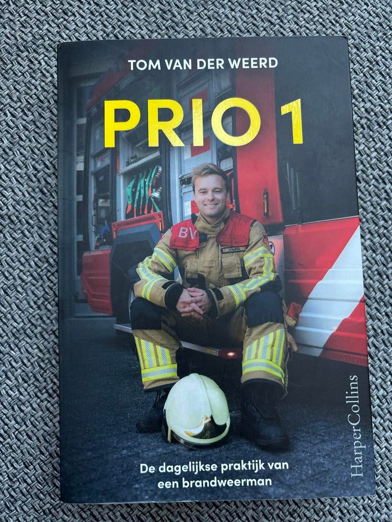 Tom van der Weerd - PRIO 1, Boeken, Overige Boeken, Zo goed als nieuw, Ophalen of Verzenden