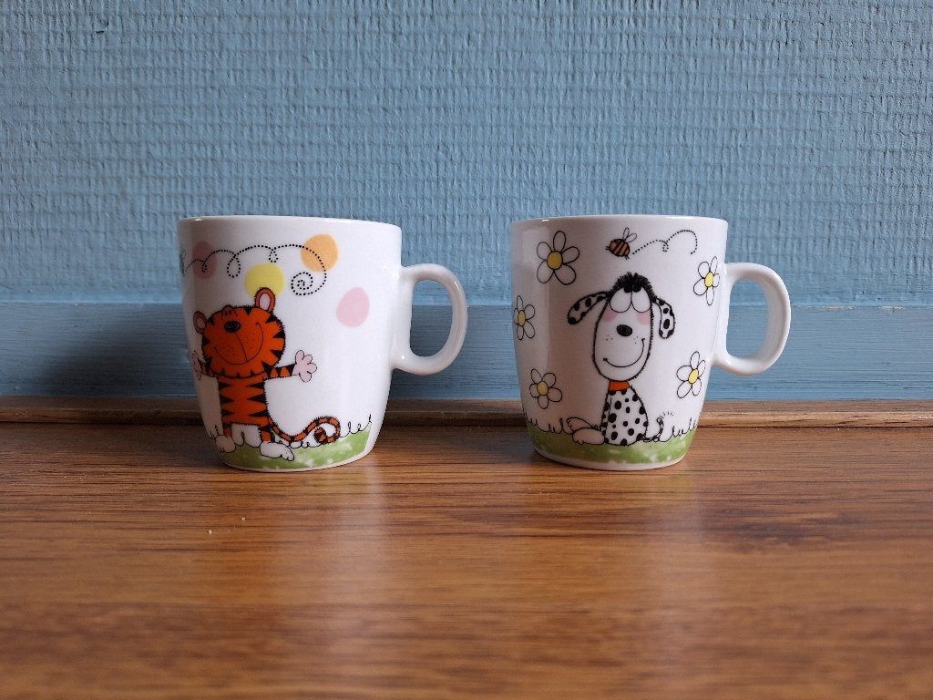 Set van 2 kopjes (hond & kat), Ophalen of Verzenden, Zo goed als nieuw, Overige stijlen, Kop(pen) en/of Schotel(s)